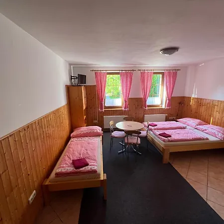 Ubytování v soukromí U švýcarského Dvora
